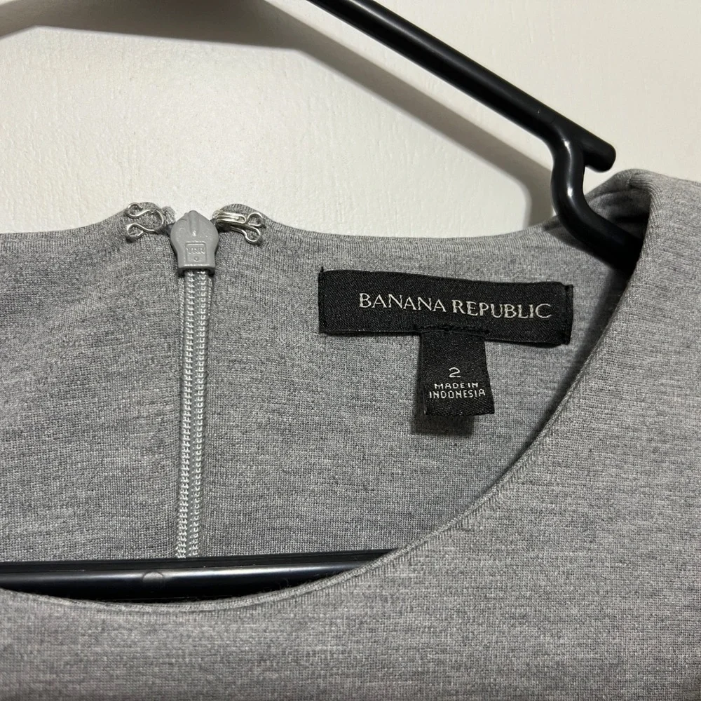 Banana Republic‎ Womens Ponte Flounce Dress Size 2 Gray Knit Classic Career